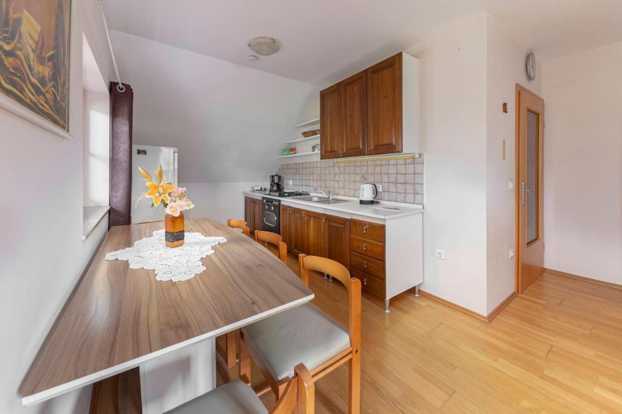 Apartma Metka Medvode Dış mekan fotoğraf
