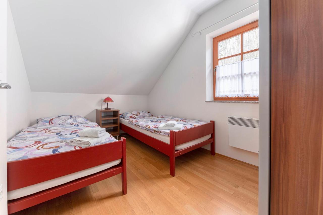 Apartma Metka Medvode Dış mekan fotoğraf