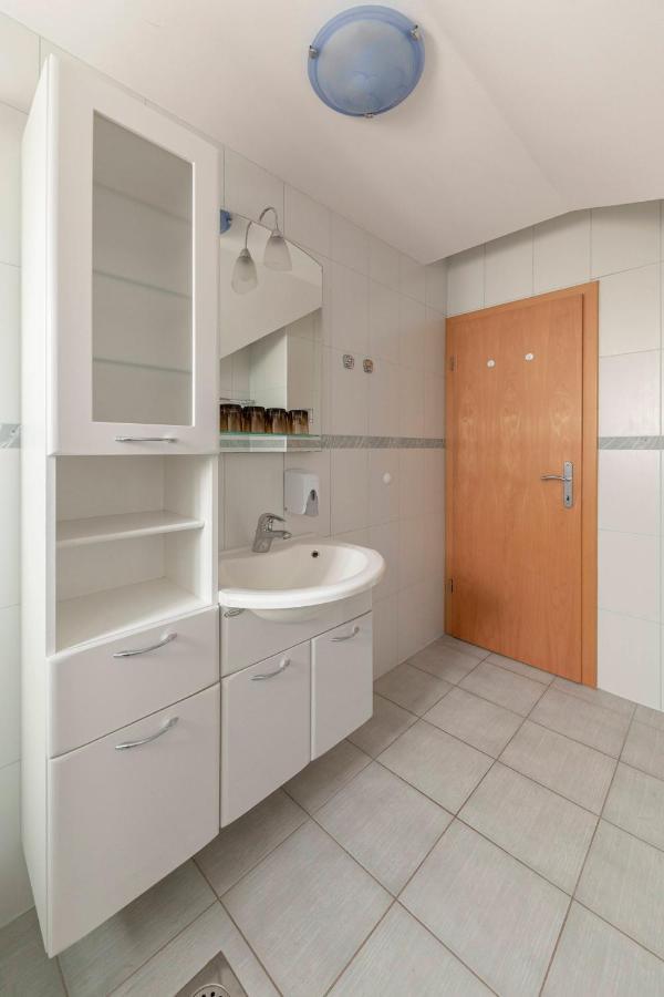 Apartma Metka Medvode Dış mekan fotoğraf